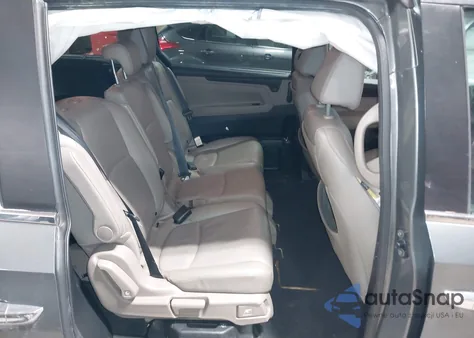 2018 Honda Odyssey Touring z USA, uszkodzony, nr VIN 5FNRL6H86JB007596